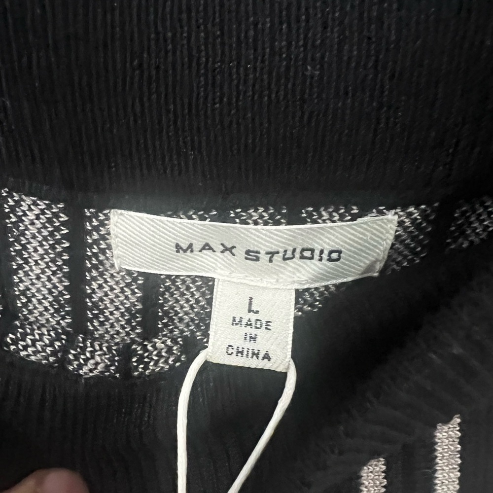 Max Studio Knee Length Sweater Knit Skirt - Picture 5 of 6